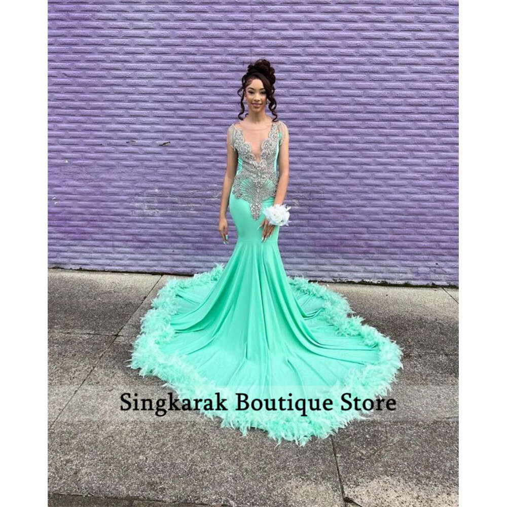 Arrival New Green Long Prom Dress Veet Beads Crystals Rhies Feathers Tassels Birthday Party Special Reception Robe