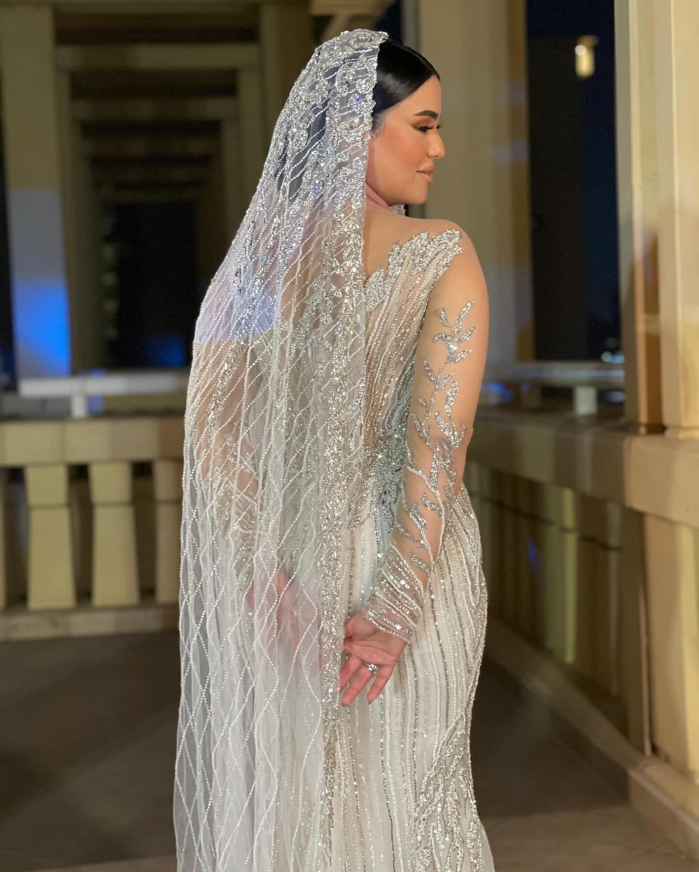 2024 Arabic Aso Ebi Plus Size Arabic Ivory Mermaid Wedding Dress Beaded Crystals Sparkly Bridal Gowns Dresses J222