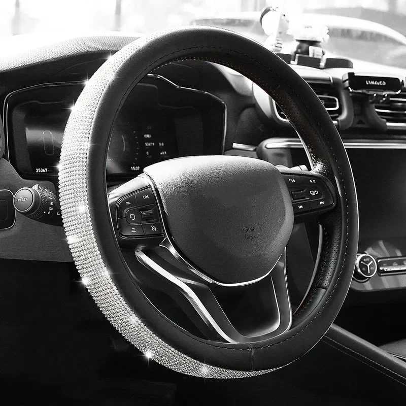 Sparkling Diamond Water Diamond Crystal Car Steering Wheel Cover PU Leather Car Parts Shell Car Design H25430