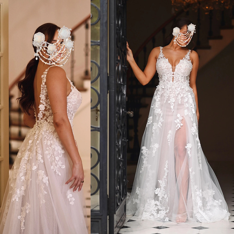 Sexy V Neck Wedding Dresses Classic Backless Appliques Bridal Gowns Sleeveless Princess Custom Made Plus Size Bride Dress