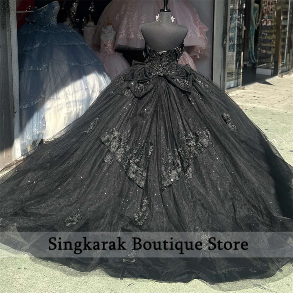 Black Princess Off Shoulder Ball Gown Quinceanera Dresses With Bow Beads Crystals wer Appliques Birthday Party Sweet 16 Dress