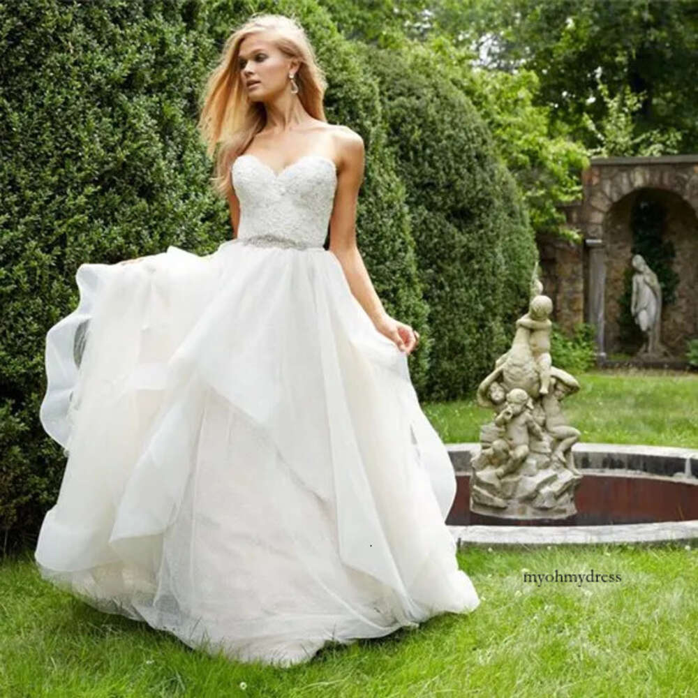 Sweetheart Boho Dresses Tiered Tulle Vestido De Noiva Lace Bohemian Wedding Gowns Layered Skirt Garden Bridal Gown Beaded Sash Robe 0510