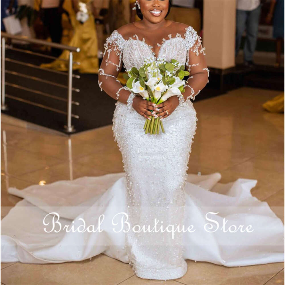 Plus Urious Size Sparkly Bridal Gowns With Veil Beads Appliques Sheer Sleeves Pearls Crystals Special Dress Vestido De Novia