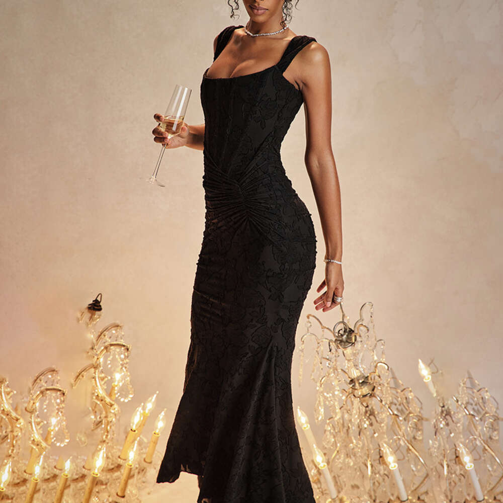 Women's printed suspender strapless dress, fashionable hot selling, sexy and spicy girl temperament, backless fishtail skirt, long skirt F51168