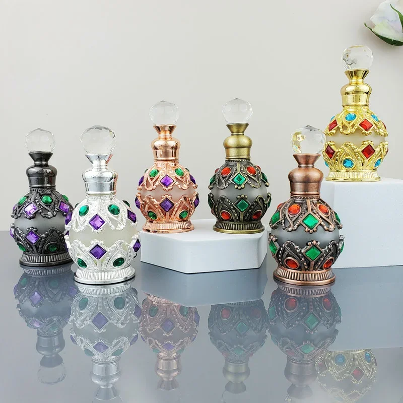 2024 1PC Vintage Metal Perfume Bottle Arab Style Essential Oils Dropper Bottle Container Middle East Weeding Decoration Giftfor vintage