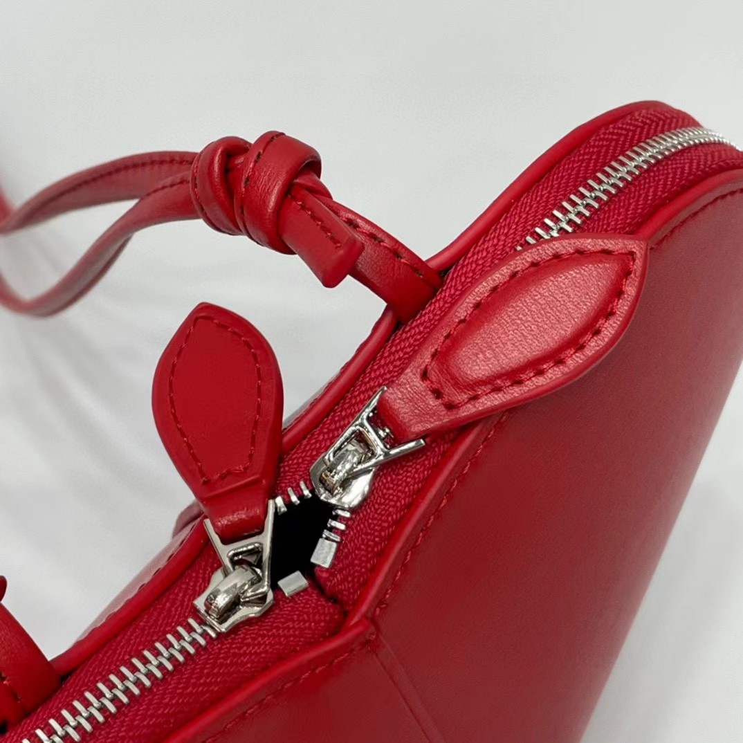 Designer bag Genuine Leather Peach Heart Shaped Cross Body Red Female Purses And Handbags Brand Phone Bag For Party Luxury Bag