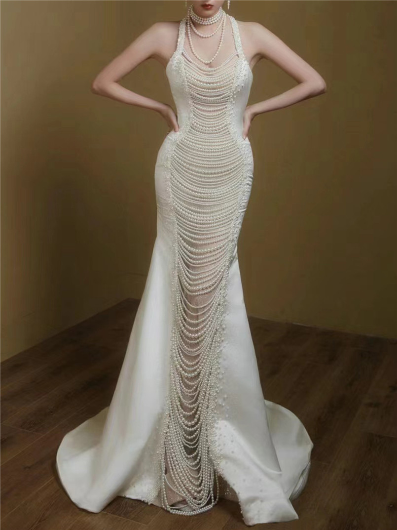 Stunning Pearls Mermaid Wedding Dresses Luxury Bridal Gowns Sexy Open Back Halter Neck Bridal Reception Formal Occasion Gowns BC18820