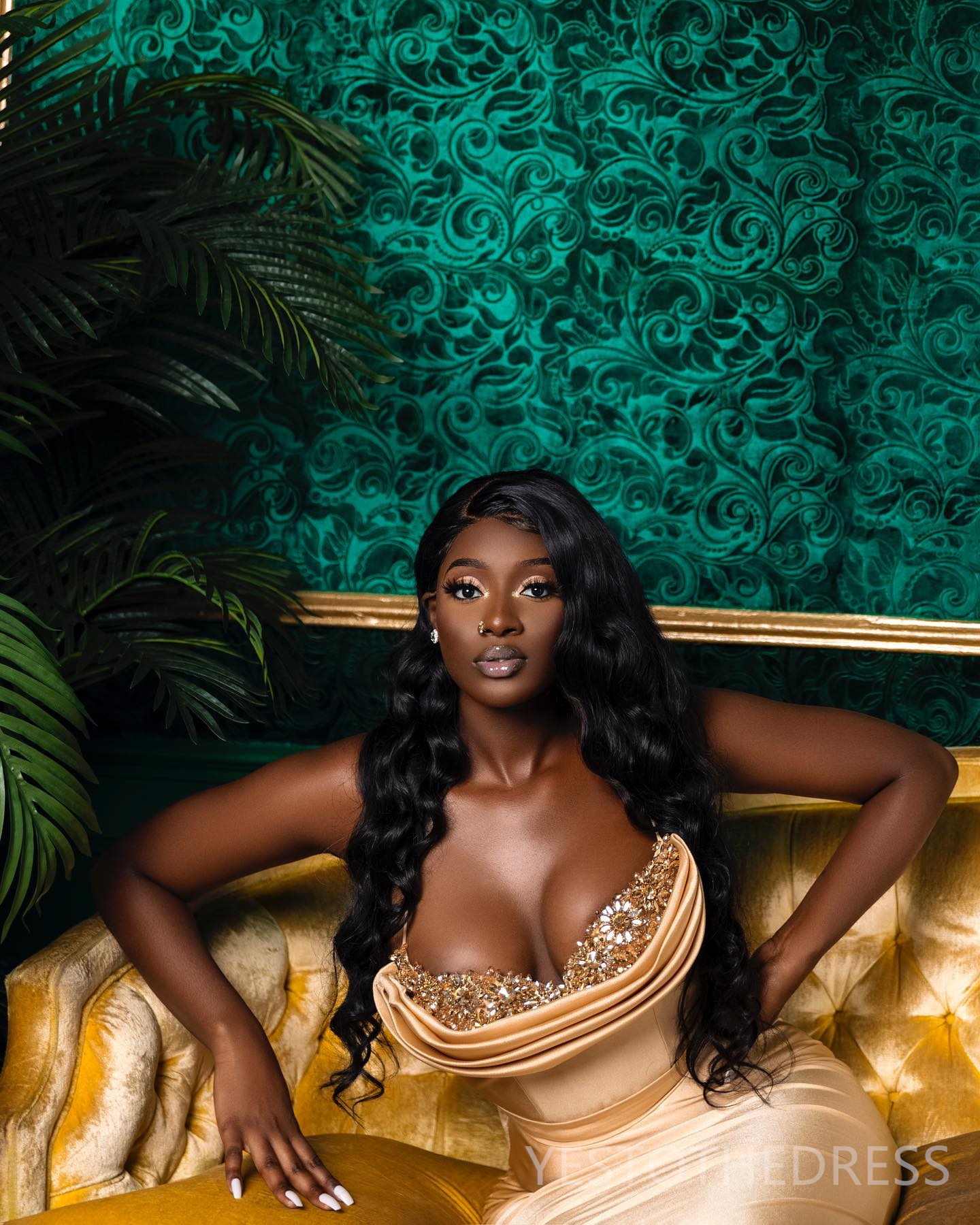 R&W 2024 Gold Evening Elegant Prom Dresses for Special Ocns Spaghetti Straps Beaded Rhies Decorated Birthday Dress Second Reception Gowns AM881