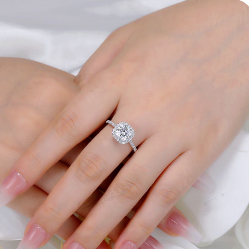 Luxury Women Rings S925 Sterling Silver 2Ct Moissanite Ring for Wedding Anniversary Gifts For Parnter Fashion Engagemen Ring