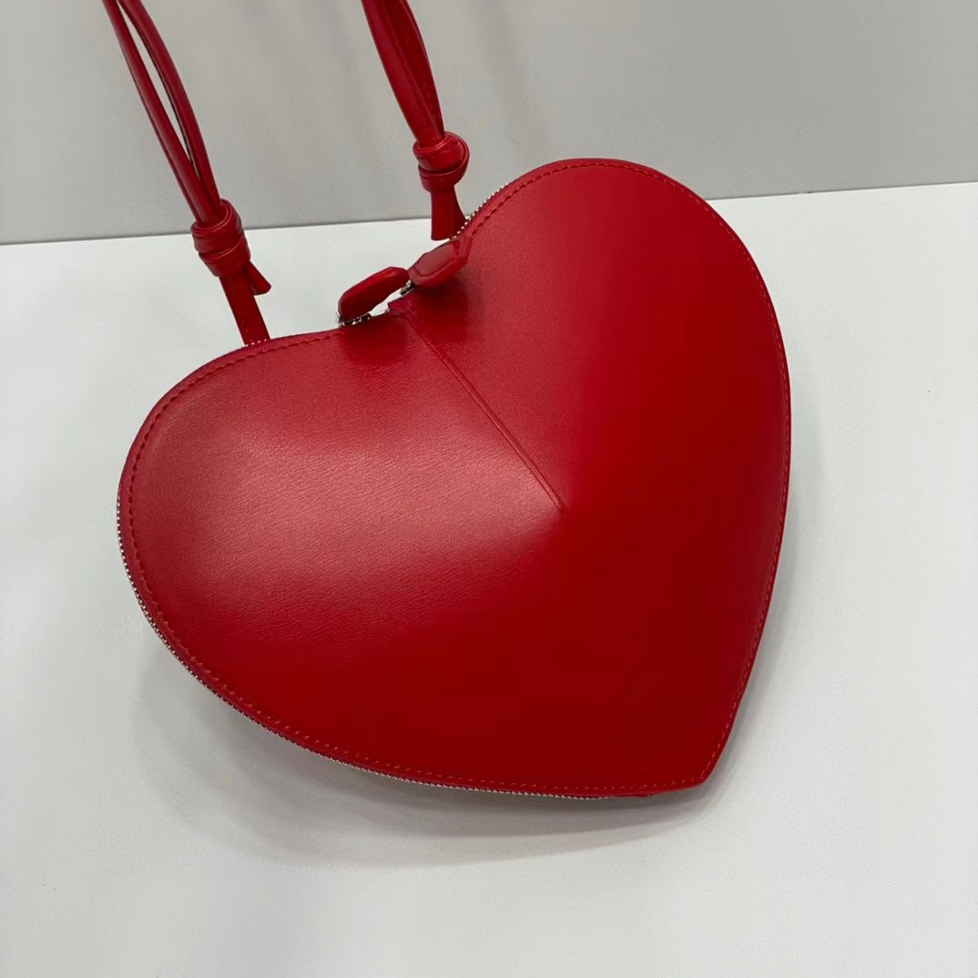 Designer bag Genuine Leather Peach Heart Shaped Cross Body Red Female Purses And Handbags Brand Phone Bag For Party Luxury Bag