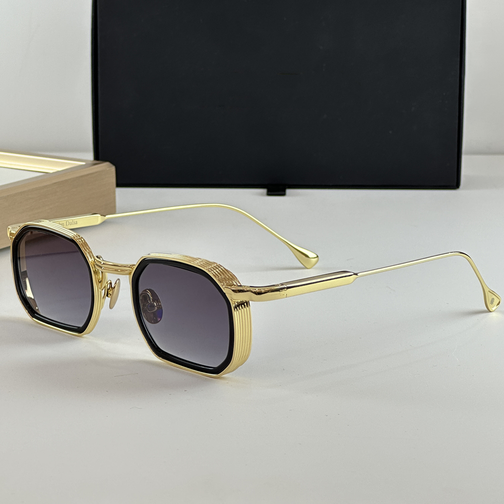 luxury brand designer sunglsses men women retro vintage photochromic square metal eyewear gold frame summer new model eyeglasses with box top quality fast shipping