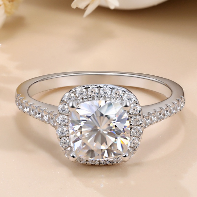 Luxury Women Rings S925 Sterling Silver 2Ct Moissanite Ring for Wedding Anniversary Gifts For Parnter Fashion Engagemen Ring
