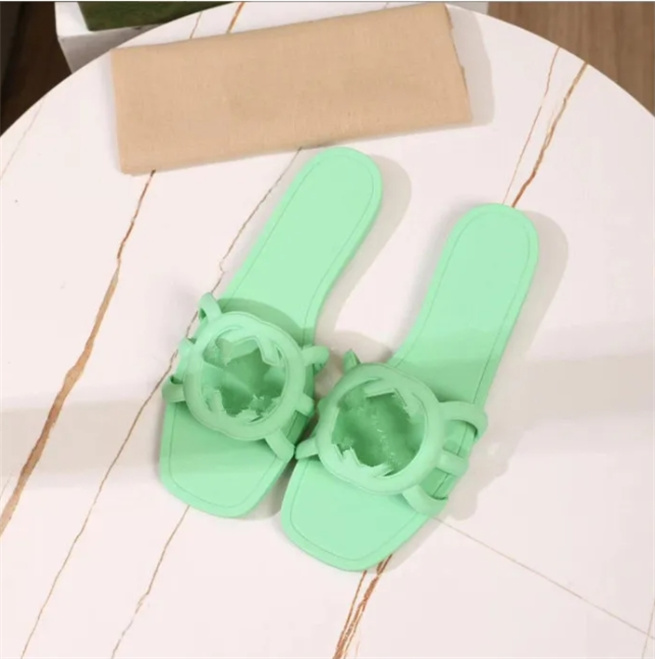 Luxury Designer Fashionable sandals Womens Summer Slide Leather Flat Bottom Slippers Designers Letter Buckle Outdoor Beach Slippers Sandals 35-41