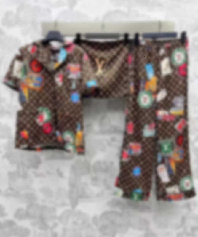 Women's Two Piece Pants Designer Brand Summer newspaper colorful seal print pajamas pantsuit with lapel short-sleeved shirt with elastic straight-leg pants YBXF0