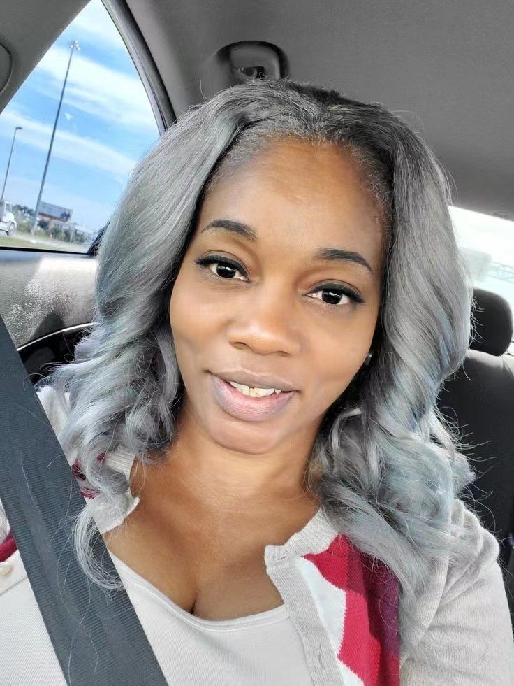 Silver grey salt n pepper color gray human hair wigs HD t part 13x4x1 lace front wig 14inch 150%density short wavy bob for black women
