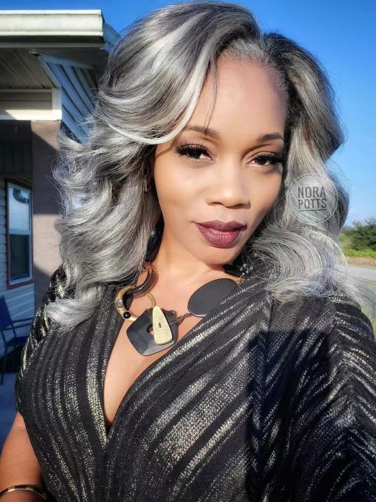Silver grey salt n pepper color gray human hair wigs HD t part 13x4x1 lace front wig 14inch 150%density short wavy bob for black women