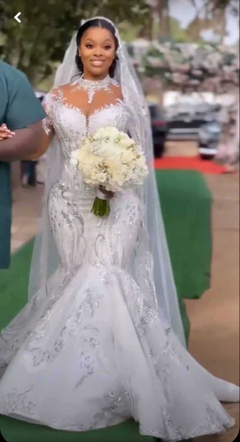 African Luxurious Sequins Mermaid Wedding Dresses 2024 Long Sleeves High Neck Bridal Gowns Court Train Appliques Vestido De Novia