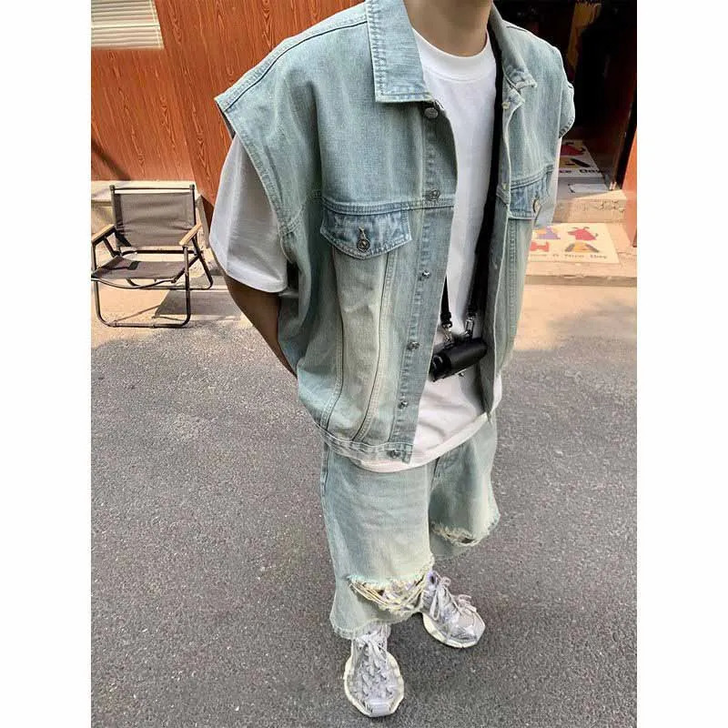High Street Retro Denim Set Men Sleeveless Cargo Cowboy Vestloose Jean Shorts Male Two Piece Sets Harajuku Casual Suits Summer 240429