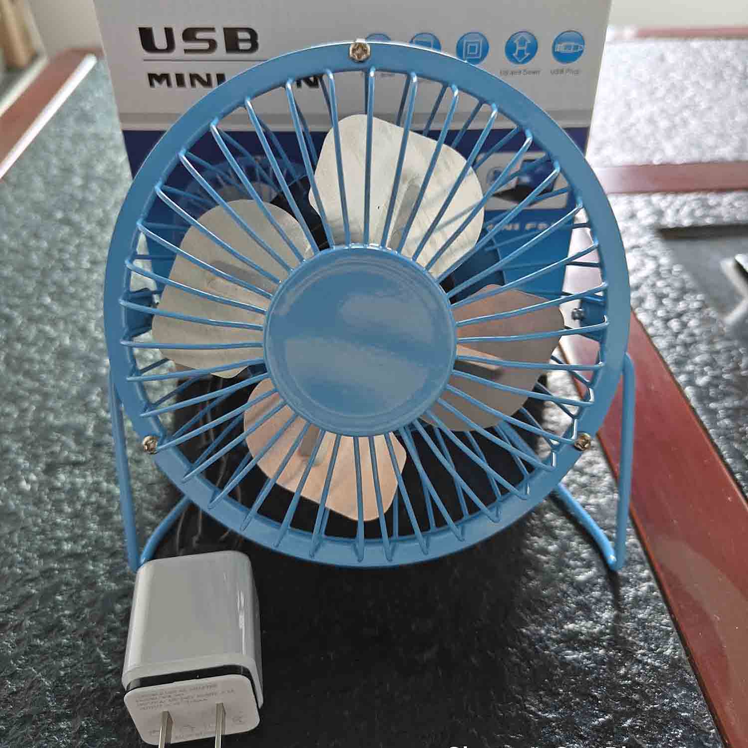 Mini Usb Fan Universal Home Office Car Portable Mini Fan Aluminum Small Desk USB 4 Blades Cooler Cooling Fan 4 Inch With Plug