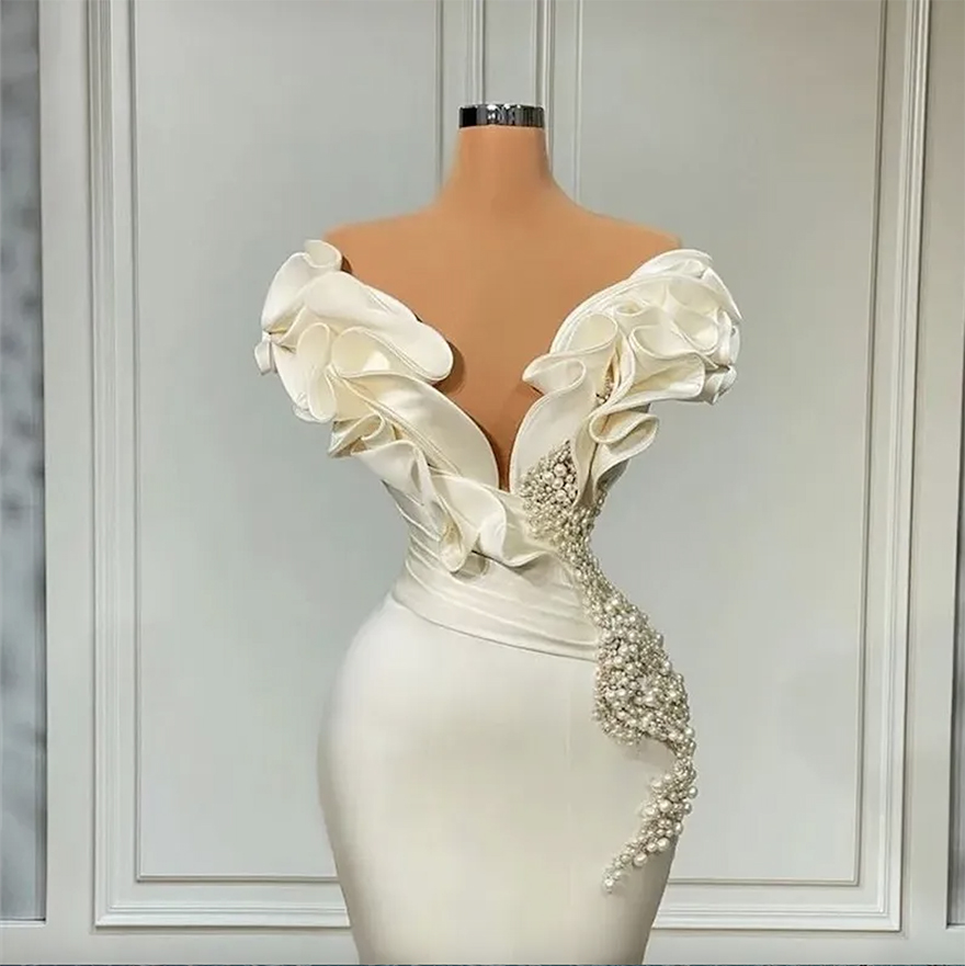 Dubai Saudi Arabia Pearls Mermaid Wedding Dresses Sexy Off The Shoulder Elegant Ivory Satin Ruffles Bridal Gowns Vintage Boho Country Bride Reception 