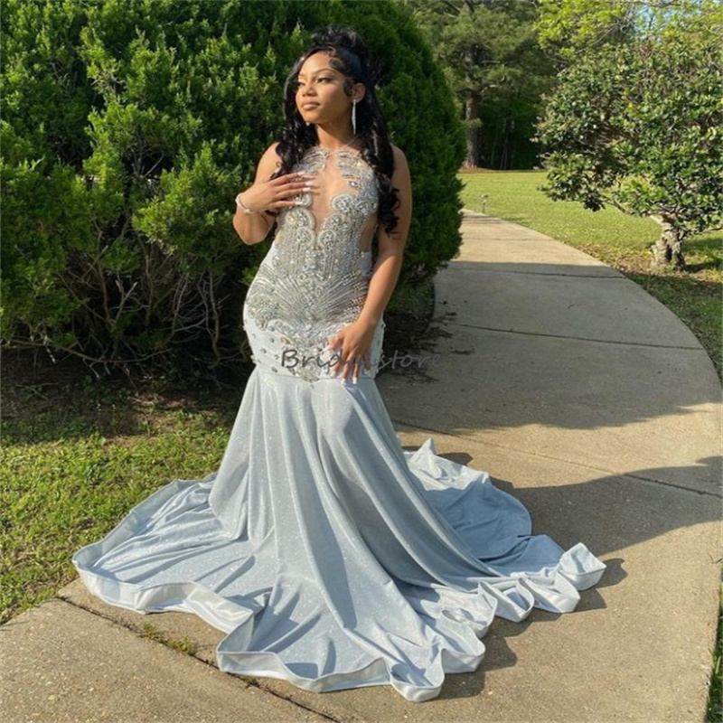 Elegant Aso Ebi Plus Size Silver Prom Dresses For Black Women Diamond Crystal Mermaid Evening Dress 2024 O Neck Glitter Sixteen Formal Dress African V