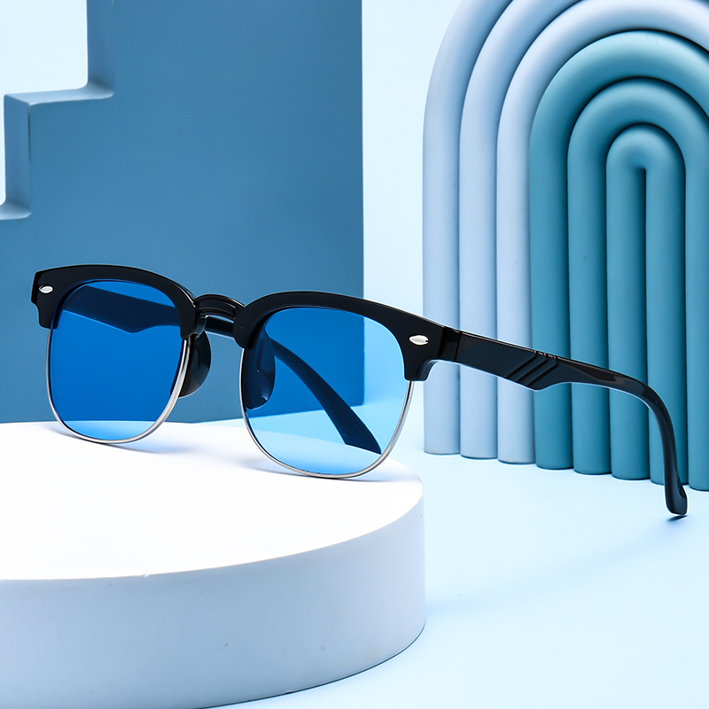 Classic Rivet Kids Sunglasses Baby Cool Summer Goggles With Mirror Lenses For Boys And Girls 5 Colors Custom Logo Wholesale H260130