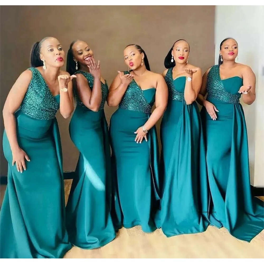 2024 Bridesmaid Dresses Hunter Green For Weddings One Shoulder Satin Sequined Lace Mermaid Plus Size Long Formal Maid of Honor Gowns Wedding Guest Wea