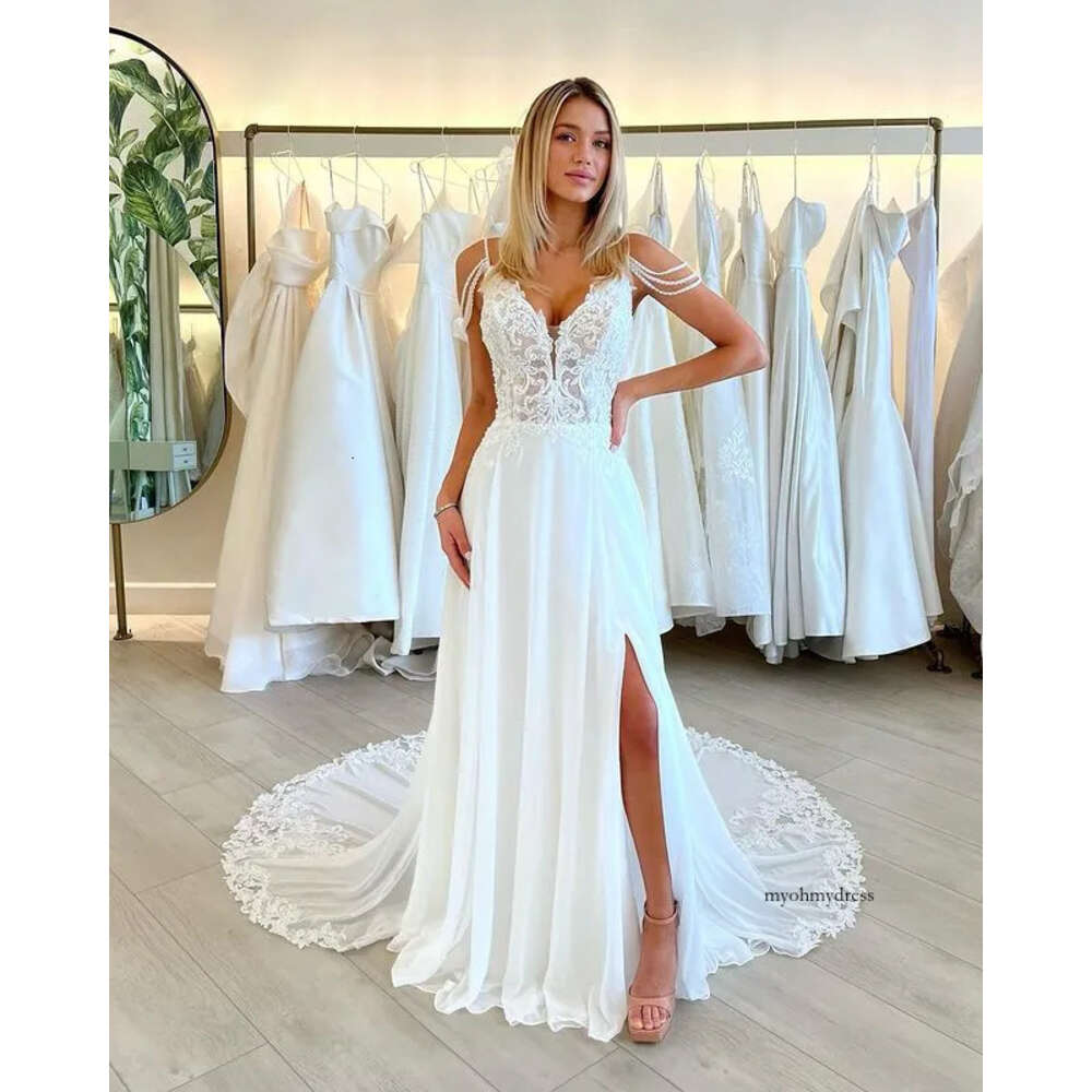 2024 Bohemian Western Country A Line Wedding Dresses Beach Spaghetti Straps Illusion Sexy Chiffon Sleeveless Bridal Gowns Side Split Sweep Train Open 