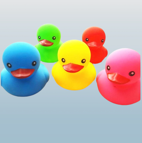 Baby Colorful Bath Water Toy Colorful Sounds Rubber s Kids Outdoor Toy Swimming Beach Gifts Kids Bath Water Fun ZF 001