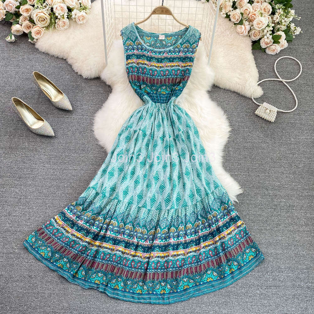 Summer new design womens beach holiday ethnic geometric floral print o-neck sleeveless cotton fabric elastic waist maxi long big expansion dress