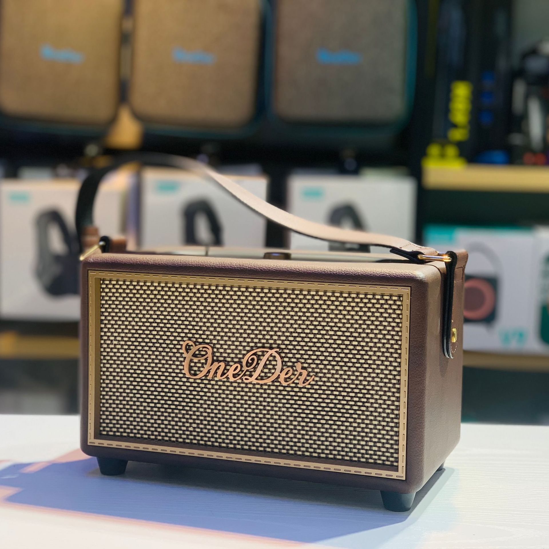 Retro leather Bluetooth speaker with heavy bass and light luxury, home decor, classical gift, Marshall style speaker