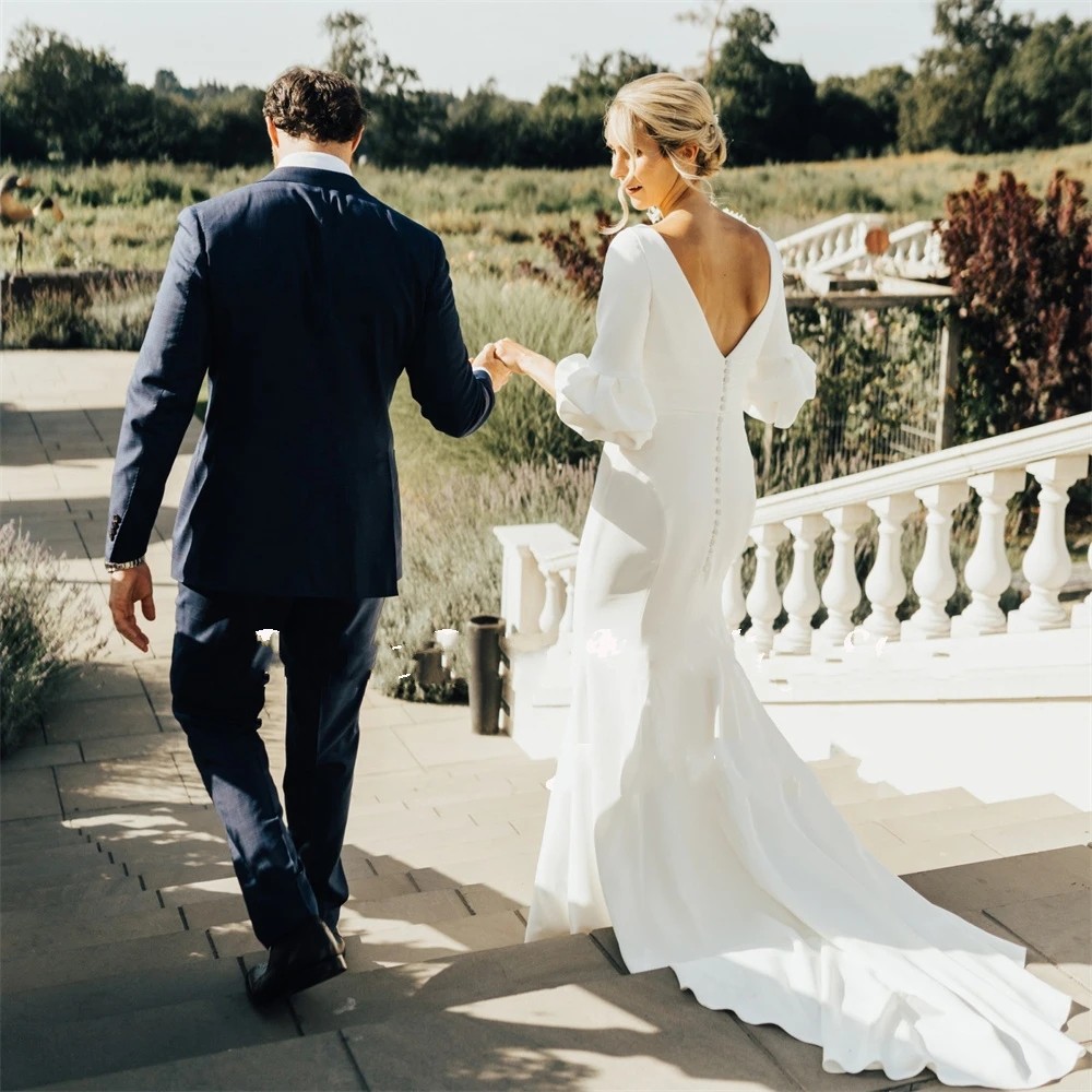 2025 Sexy Boho Wedding Dresses Women Half Sleeeves V-Neck Backless Bridal Gowns Sweep Train Buttons Back Vestido De Novia Customed