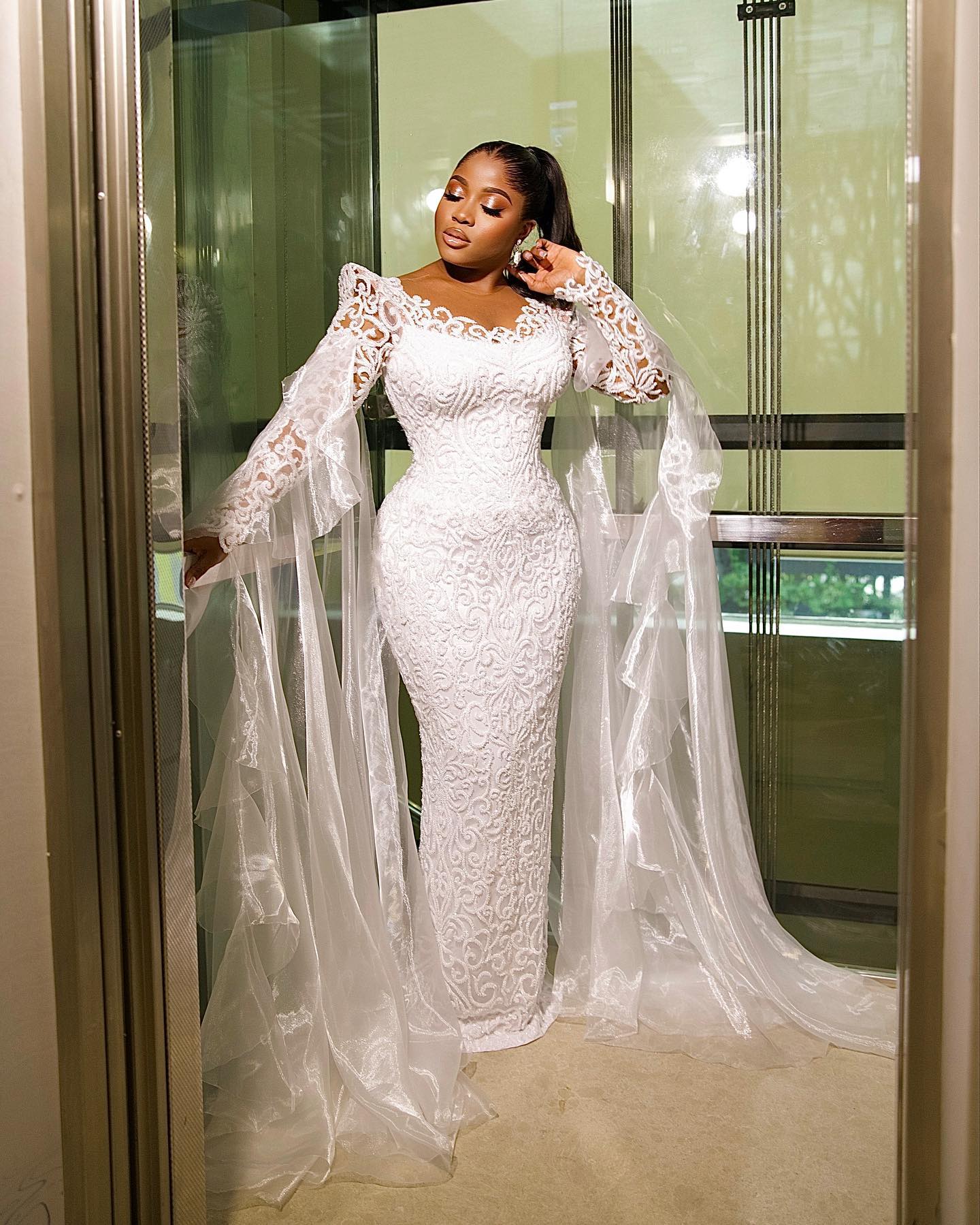 Stunning Lace Mermaid Wedding Dress Sheer Jewel Neck Bridal Gowns For Black Women Long Sleeves Aso Ebi African Arabic Plus Size Wedding Dresses 0616