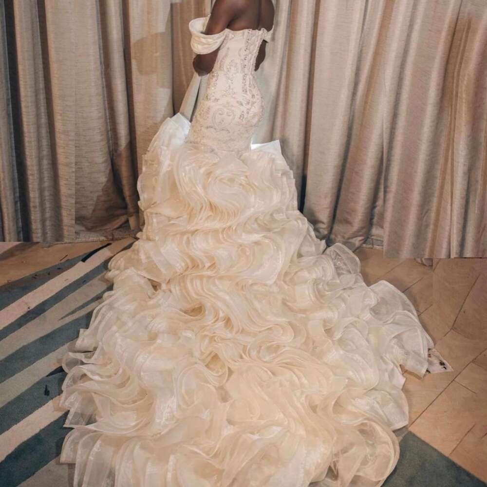 African Women Pearls Sequins Wedding Dress Elegant Ruffle Train Lace Up Custom Made Mermaid Bridal Gown Robe De Mariee