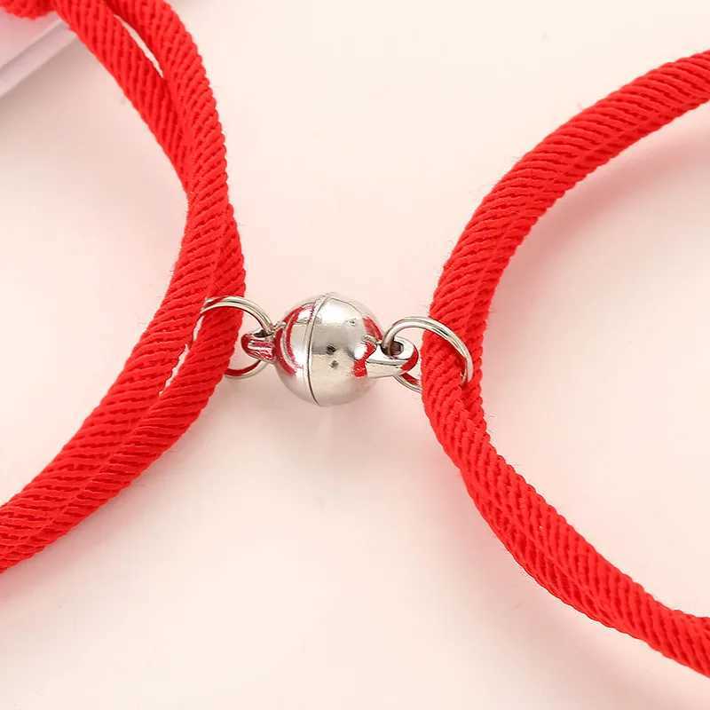 Charm Bracelets 2pcs/Set Magnet Bracelet Couple Handmade Adjustable Rope Matching Braslet Infinite Love Pair Braclet Lucky Red Brazalete Gift Y240510