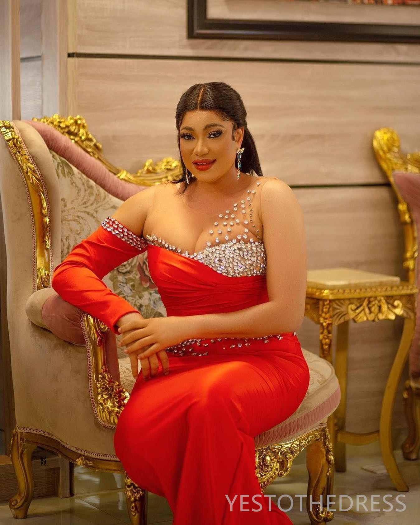 Plus Size Red Prom Dresses for Special Occasions Evening Dresses Elegant Illusion Sheer Neck Beaded Rhinestones Decorated Birthday Dress Engagement Go