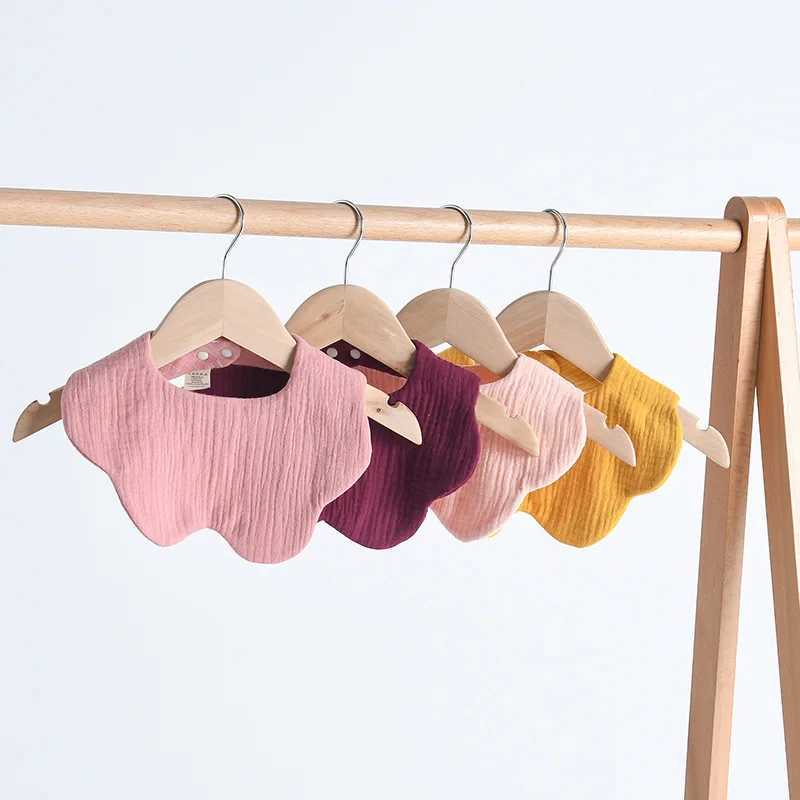 Bibs Burp Cloths New Baby Petal Feeding Drool Bib Solid Color Infants Saliva Towel Soft Cotton Gauze Burp Cloth For Newborn Toddler Kids BibsL4812