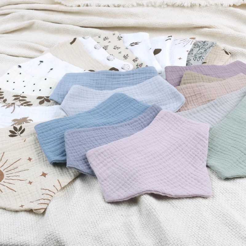 Bibs Burp Cloths 4Pcs/Lot Baby Bibs Muslin Cotton Stuff Newborn Solid Color Snap Button Soft Saliva Towel Burp Cloth Feeding Drool BibsL4812