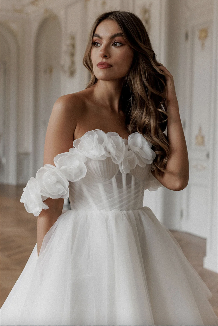 White Mini Off the Shoulder Graduation Dresses Tulle A-line Cocktail Homecoming Dress Sleeveless Lace-up Back Vestidos De Fiesta