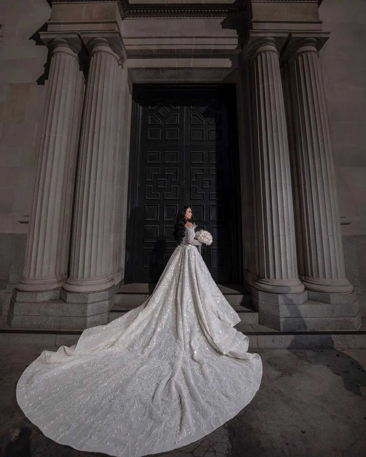 Luxury Mermaid Wedding Dresses Pearls Beads Crystal Lace 3D Appliques Detachable Train Backless Custom Made Plus Size Bridal Gown Vestidos De Novia