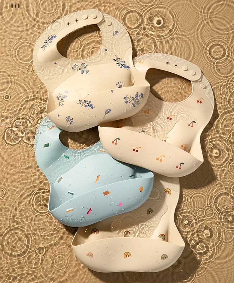 Bibs Burp Cloths 1Pcs Silicone Bibs For Kids Baby Waterproof Feeding Tableware Waterproff Baby Adjustable Bibs For Toddler Breakfast FeedingsL4812