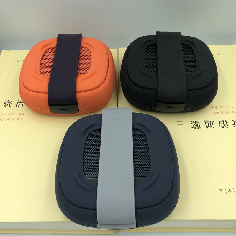 Wireless Bluetooth speaker, mini portable waterproof bass speaker