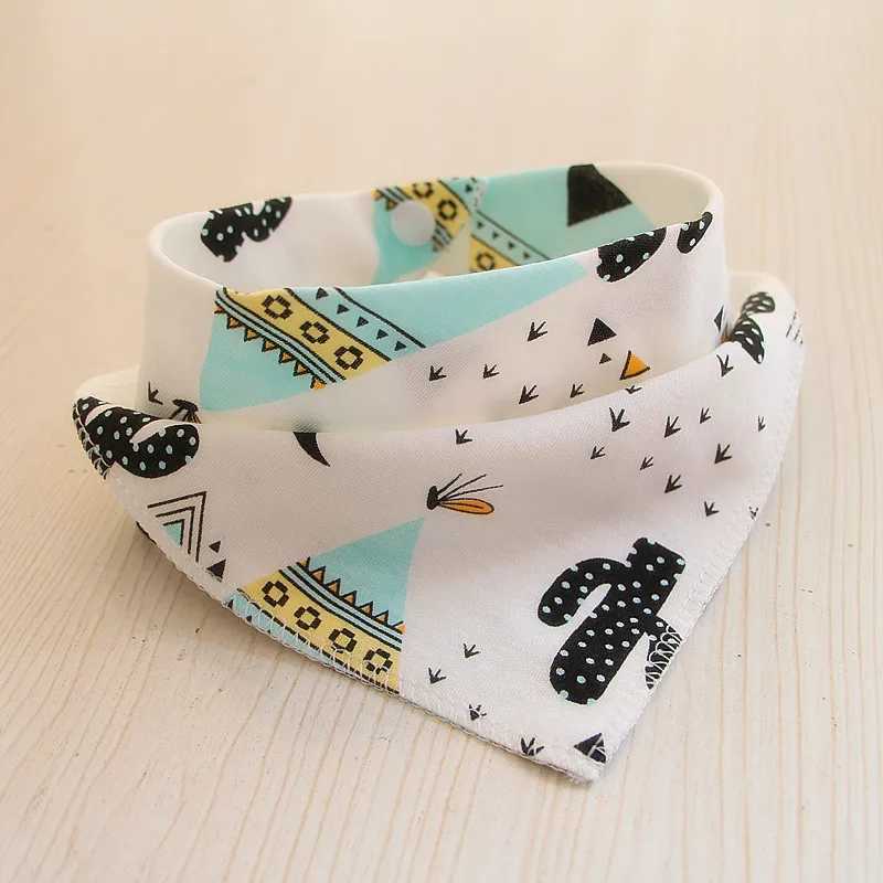 Bibs Burp Cloths 1pcs 100% Organic Cotton Baby Bibs Triangle Burp Cloths Cartoon Saliva Towel Baby Feeding Bibs Soft Absorbent Boys Girl BandanaL4812