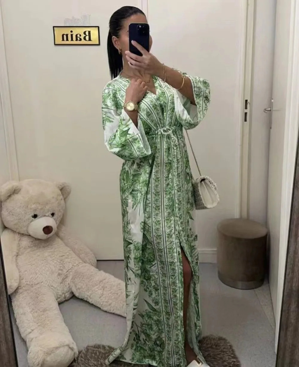 Summer Fashion Printed Lace Up Dress Women CausalBeach Style Vneck Flare Sleeves High Waist Printed Dress Women 240515