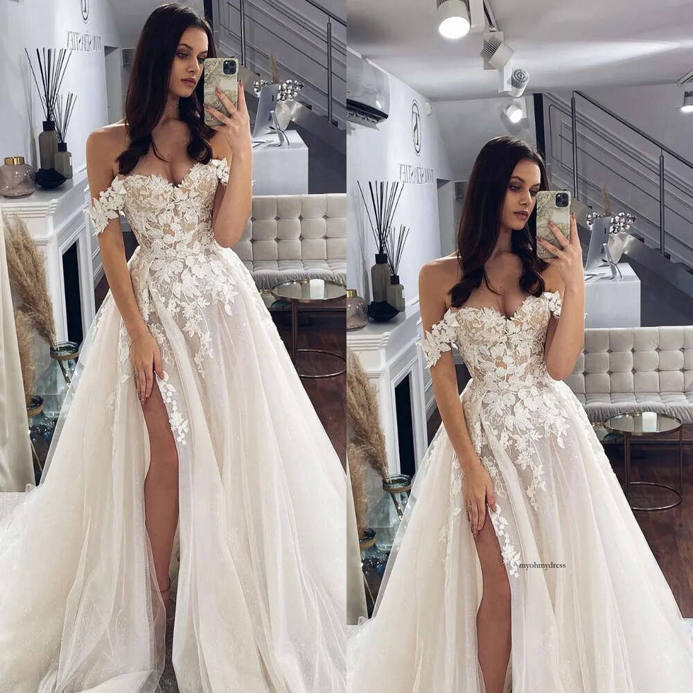 Princess A Line Dresses For Bride Off Shoulder Appliques Wedding Dress Sweep Train Split Long Designer Bridal Gowns 0515