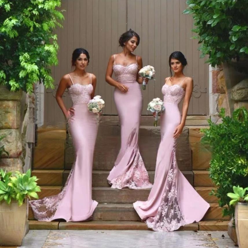 Custom Pink Lace Mermaid Bridesmaid Dresses Long Spaghetti Strap Sweetheart Neck Sweep Train Vestidos Wedding Party Dress