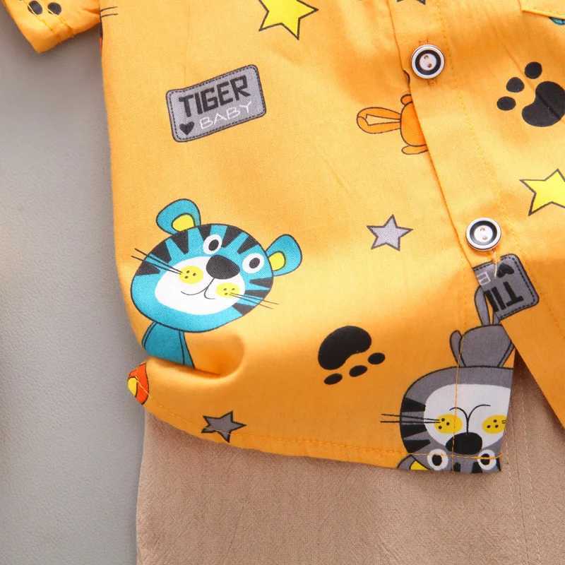 Clothing Sets 2PCS Infant and Toddler Summer Fashion Cartoon Tiger Animal Random Print Shirt Shorts Set