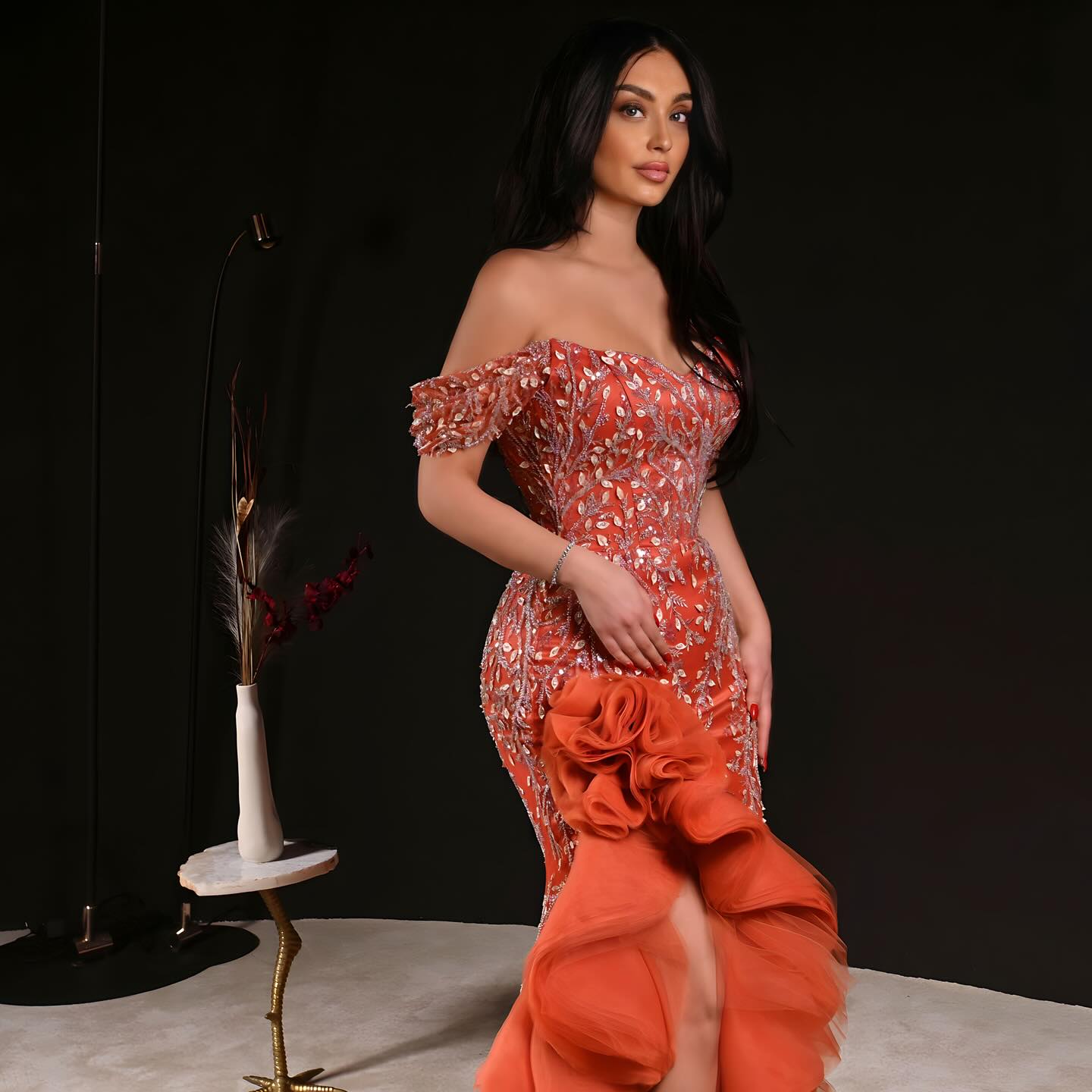 Sexy Side Split Mermaid Prom Dresses Sexy Off The Shoulder Sequined Formal Party Dress Tiiered Ruffles Evening Gown Custom Made