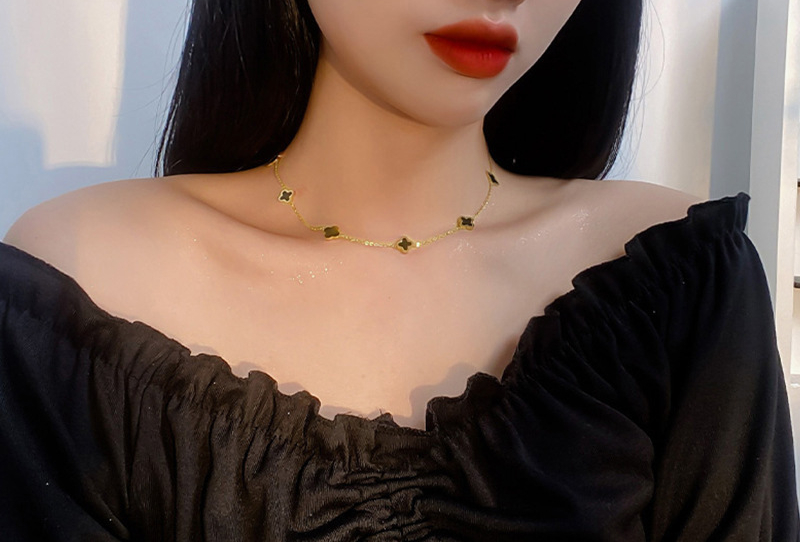 New Gold Necklace Does Not Fade Color Titanium Steel Flower Advanced Clavicle Chain