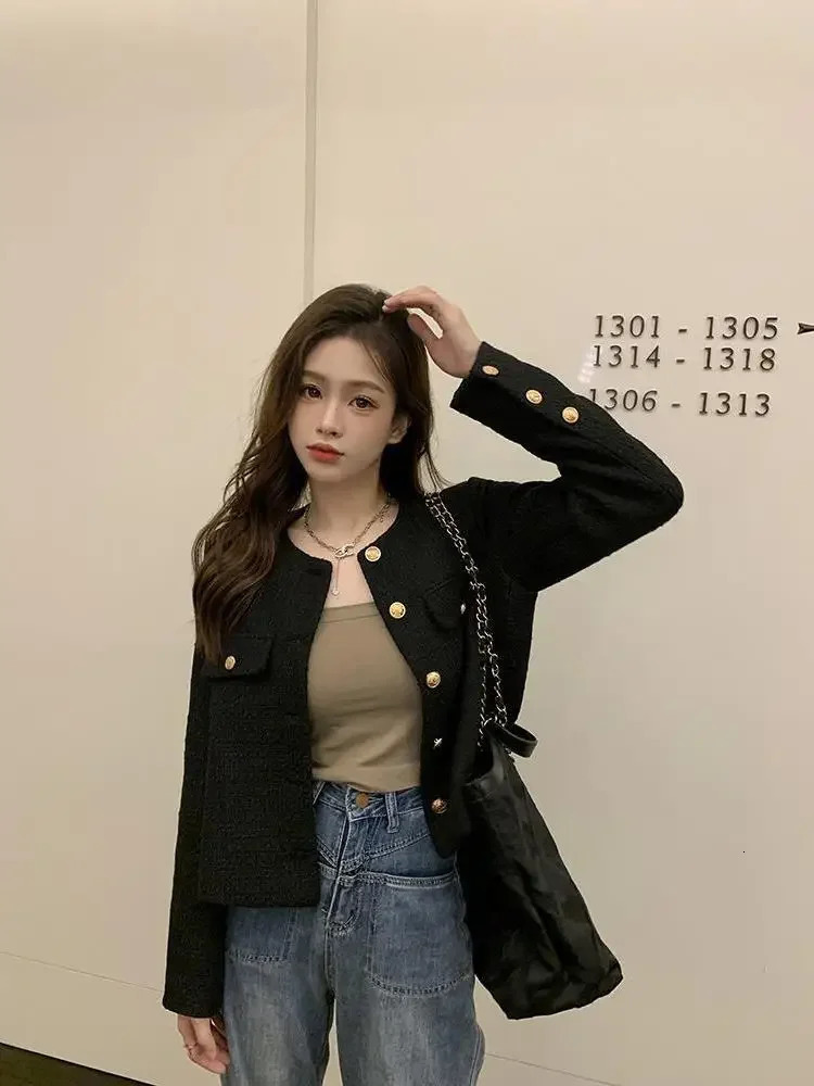 Fashion Small Fragrance Tweed Jacket Coat Women Korean Loose Elegant All Match Coats Autumn O Neck Single Breasted Outerwear 240514